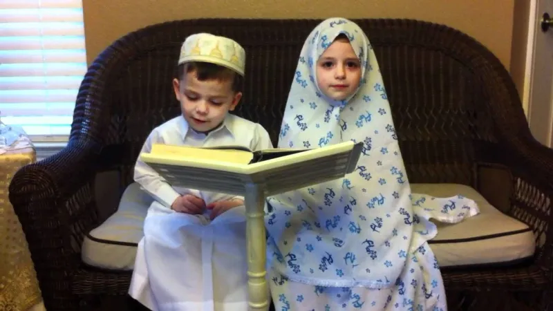 حلقات القرآن العائلية من مميزات رمضان هذا العام