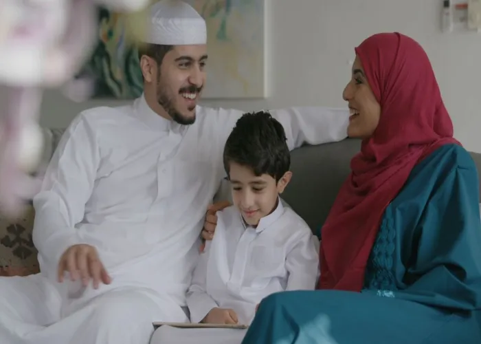 الأسرة ودورها التربوي أمام تحديات العولمة