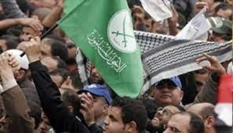 الإخوان المسلمون  في رسالة الباحثة الألمانية إيفيزا لوبن