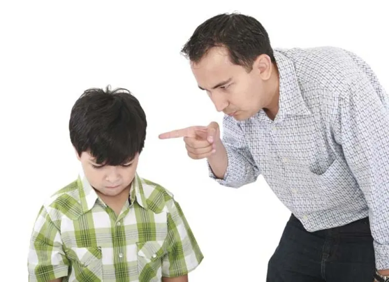توقفوا عن القتل البطيء لأطفالكم